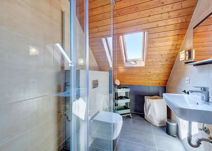 Schoene In Apartment Andernach