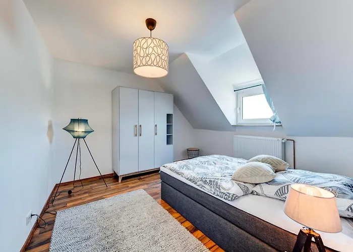 Apartment Schoene In Andernach