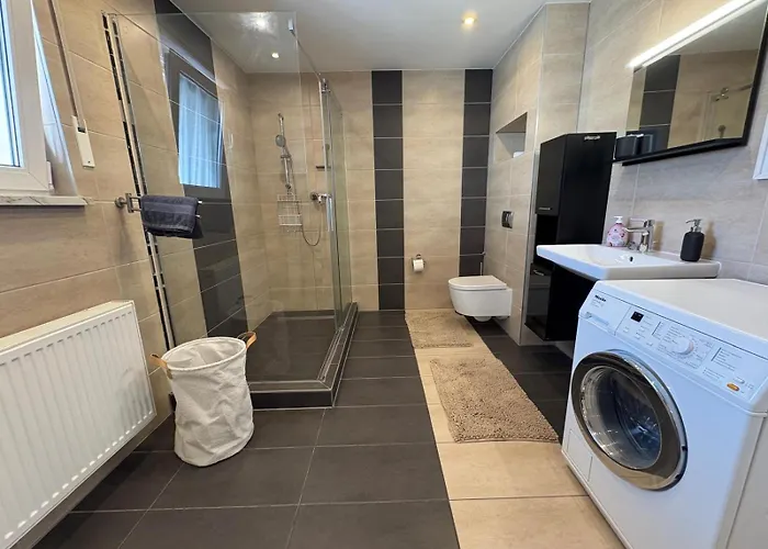 Schoene In Apartment Andernach