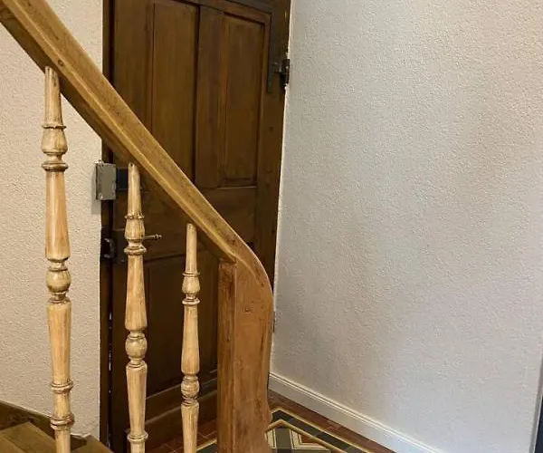 Schoene In Apartment